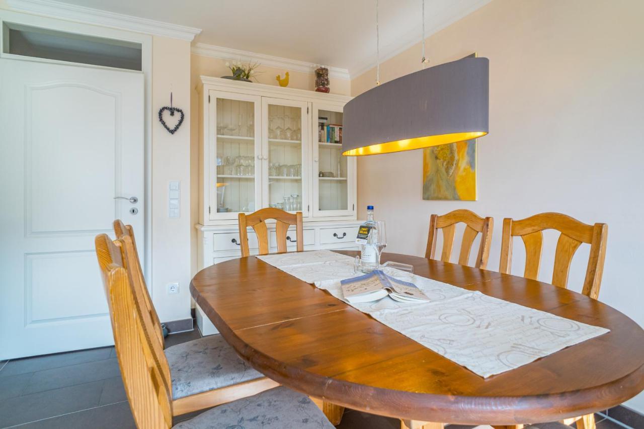 ヴェスターラント Haus Charlotteヴィラ エクステリア 写真